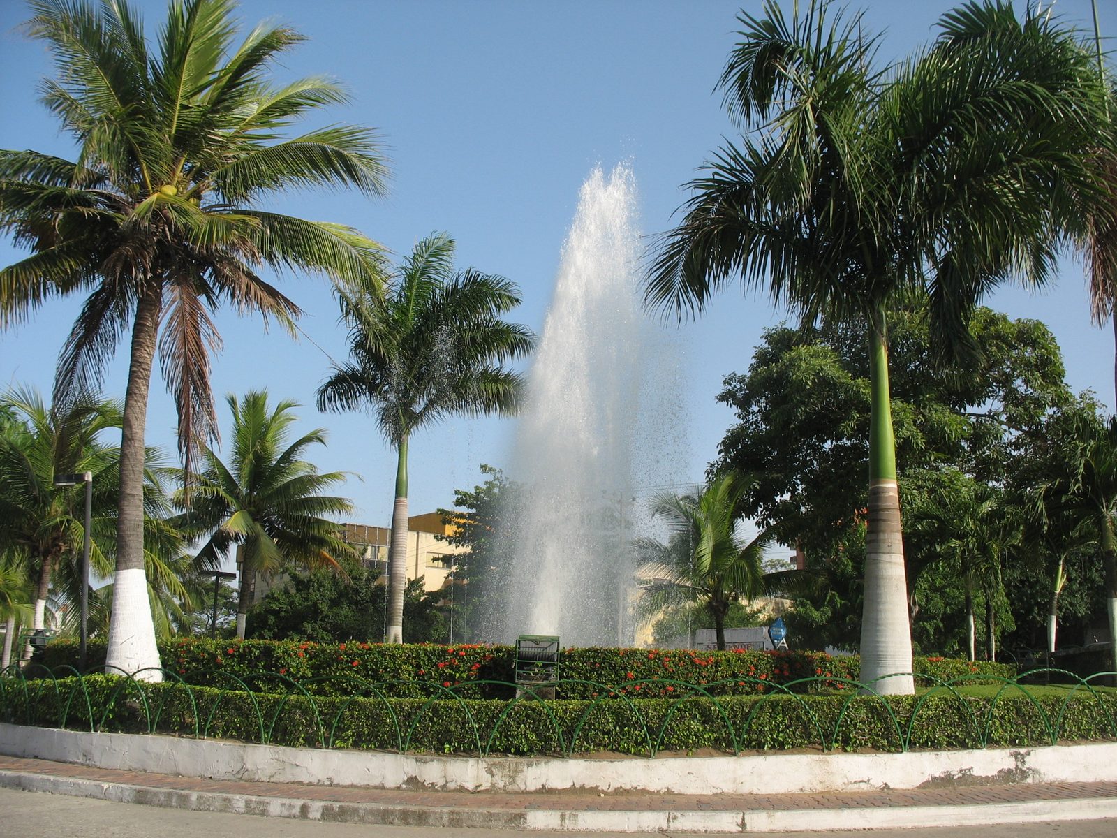 The fountain at Villa Country in Barranquilla